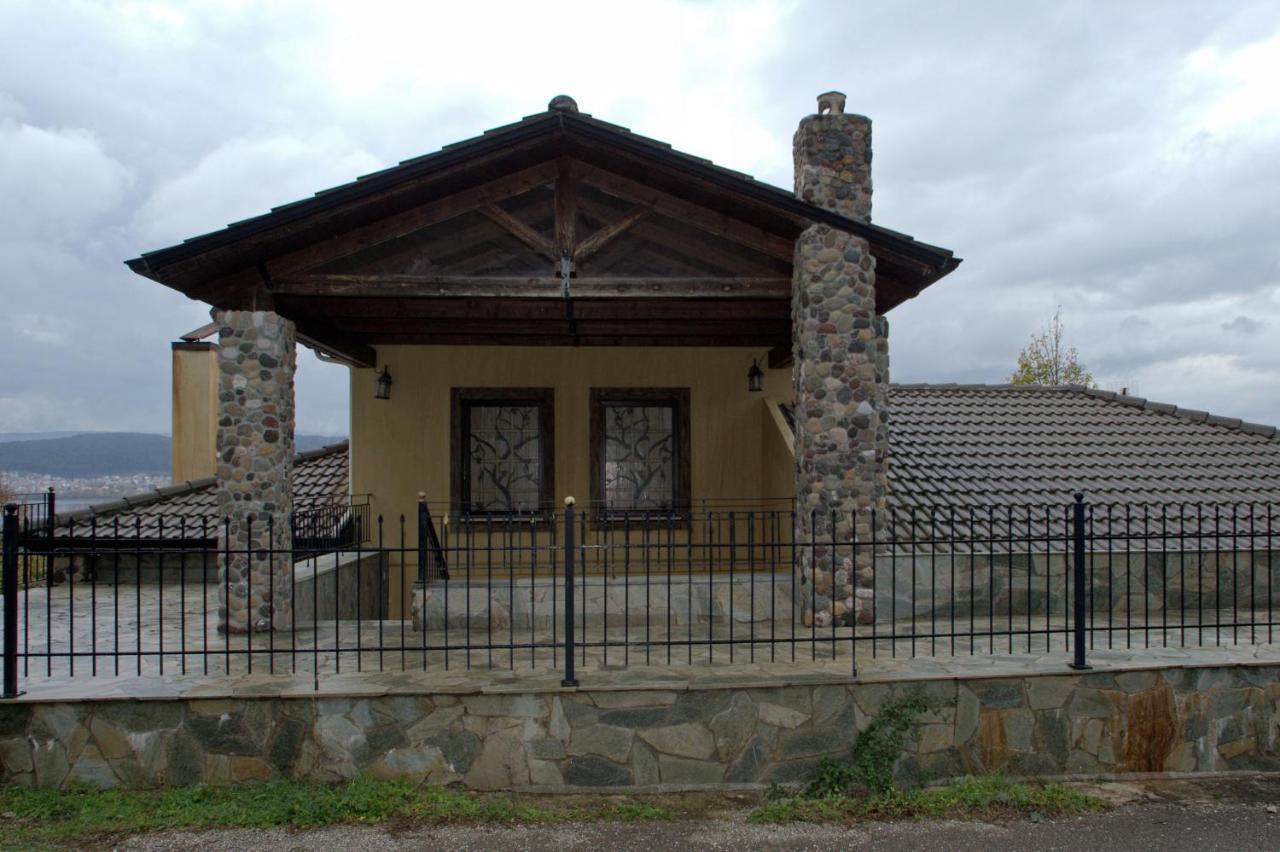 Villa Wood And Stone Ioánina Exterior foto